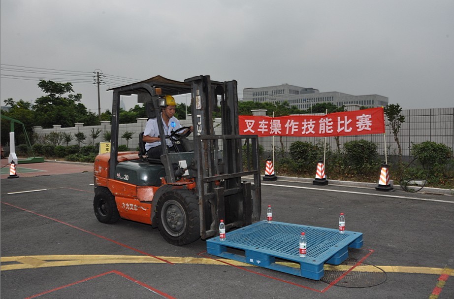 星宇車燈